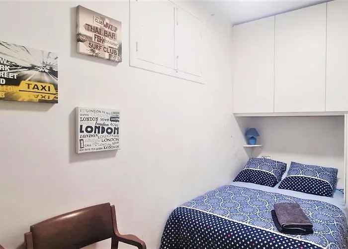 Habitacion En Centro De Ciudad Con Bano Compartido